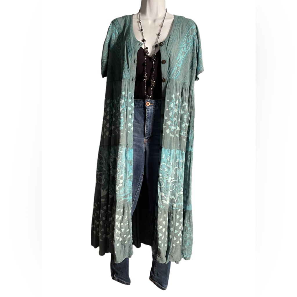 Cardigan/Dress By Sacred Threads. Bl/Rd6. 222417